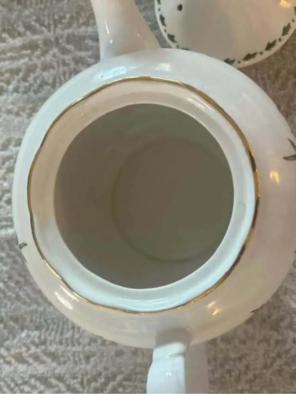 1992 “A Cup of Christmas Tea” Waldman House Press Winter Holly Porcelain Teapot